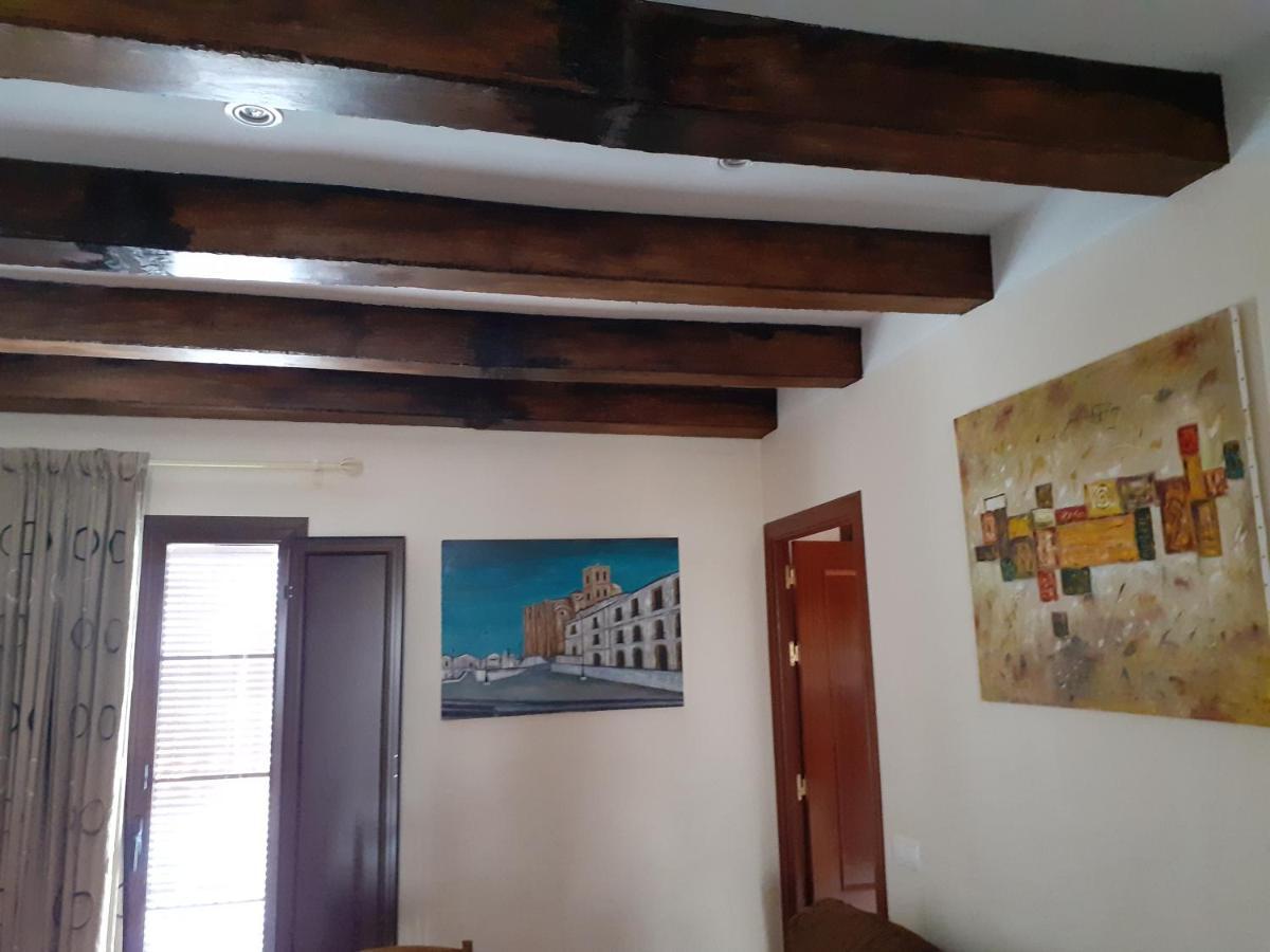 Apartamento Callentum 查兹拉德拉谢拉 外观 照片