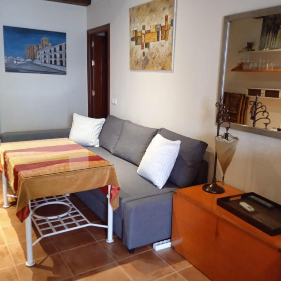Apartamento Callentum 查兹拉德拉谢拉 外观 照片